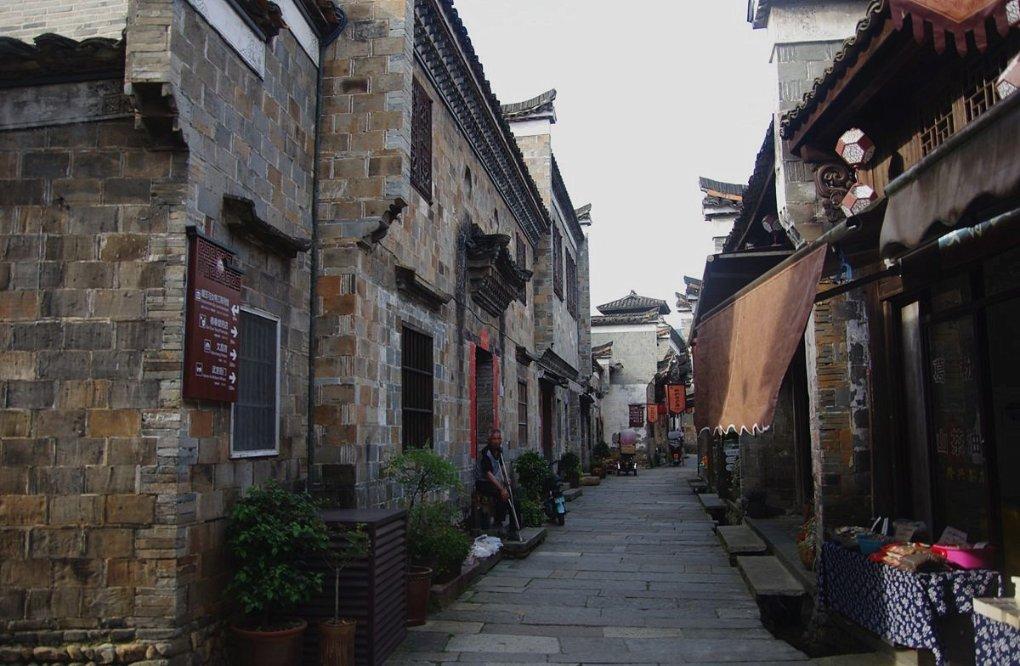 月球生锈了！科学家在月球上发现了“铁锈”，难道月球有氧气？游戏画面